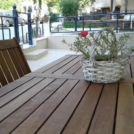 Lilac Studio Apartment Kavala